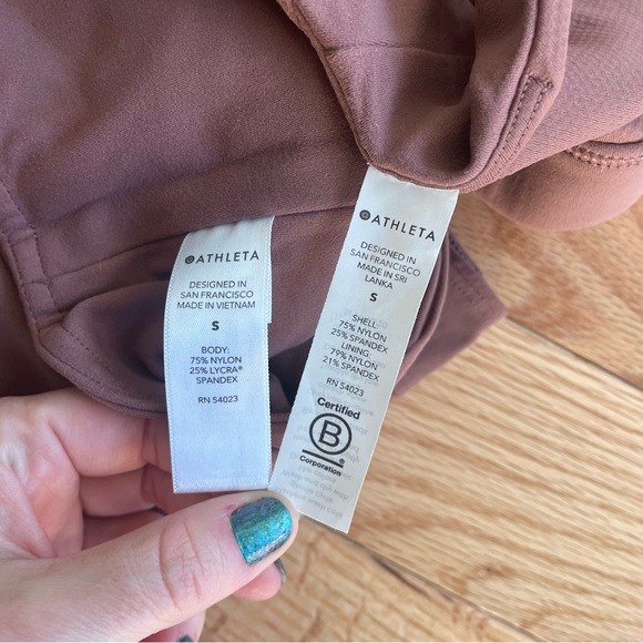 Athleta Hearth Rose Exhale Bra Elation Pirouette 7/8 Legging Set Size Small - Picture 7 of 11